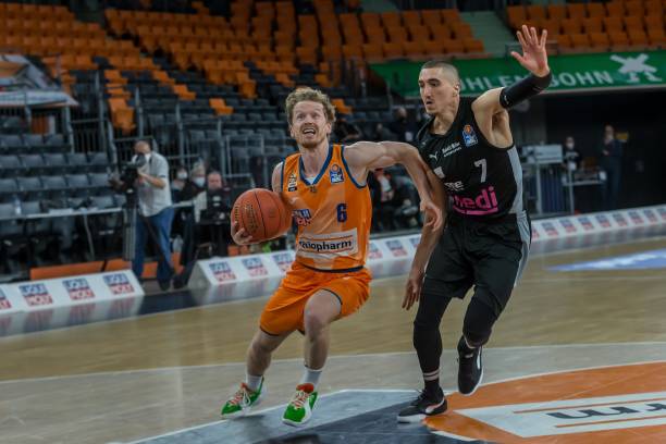 一场比赛的 一场比赛的